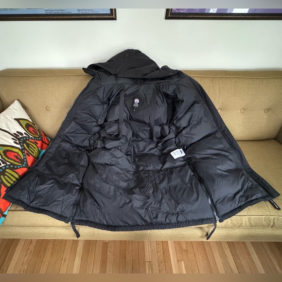 Canada Goose Olympia Down Parka. Size Medium. EUC. Poshmark authentication. - Picture 14 of 16